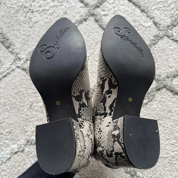 Seychelles Chaparral Leather Snake Print Side Zip Ankle Boots black cream 8.5 - Picture 10 of 12